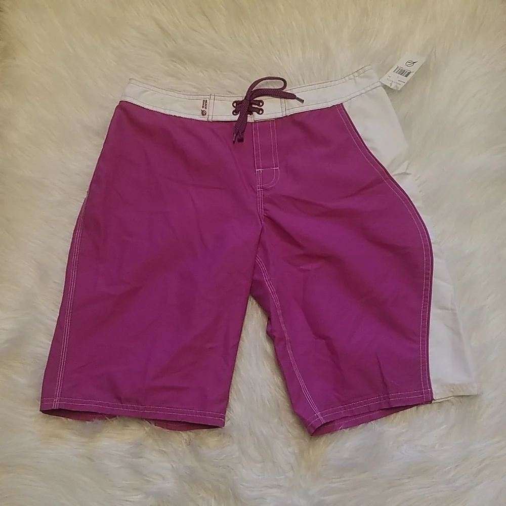 BEACH RAYS SWIM SHORTS - Picture 1 of 2